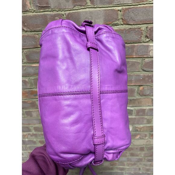 TOD’S Authentic Purple Double Zipper Leather Crossbody Shoulder Bag - Picture 9 of 11